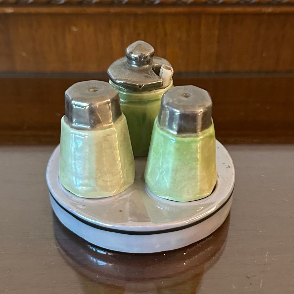 Vintage Green Lusterware Condiment Set Salt Pepper Shakers Mustard Pot Tray 5pc